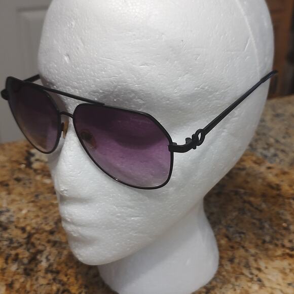 Ferragamo 511 Black Metal Aviator Sunglasses Purple Solid Color Lens - Picture 1 of 11